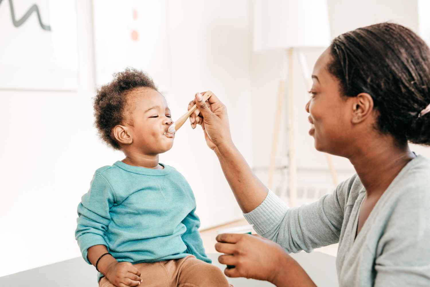How to Encourage Healthy Eating Habits in Toddlers