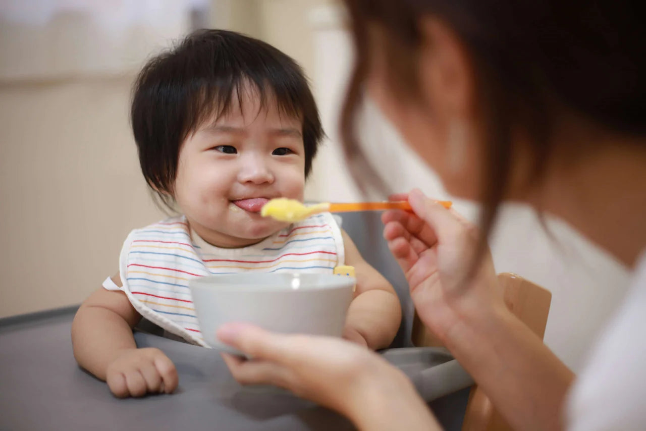 Weaning Guide: How to Introduce Solids to Your Baby